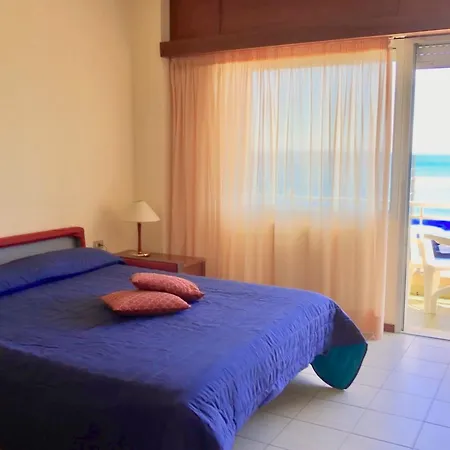 Garden Lido شقة فندقية 3*