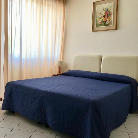 Garden Lido شقة فندقية 3*